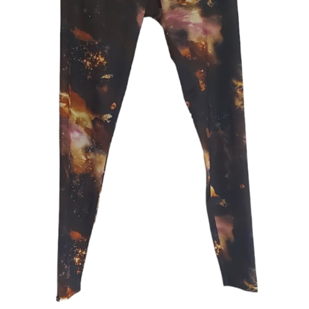 ONZIE Womens Size M/L Gym Leggings Yoga Trousers Galaxy Space Theme Print - Picture 2 of 7